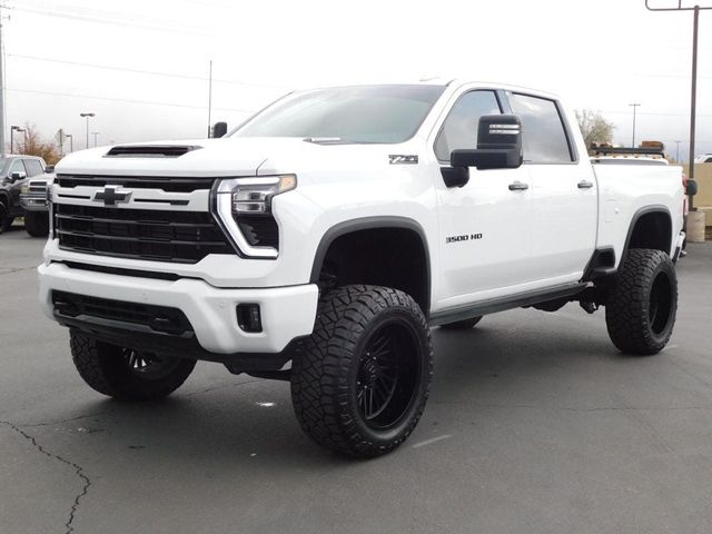 2024 Chevrolet Silverado 3500HD LTZ