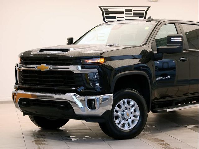 2024 Chevrolet Silverado 3500HD LT