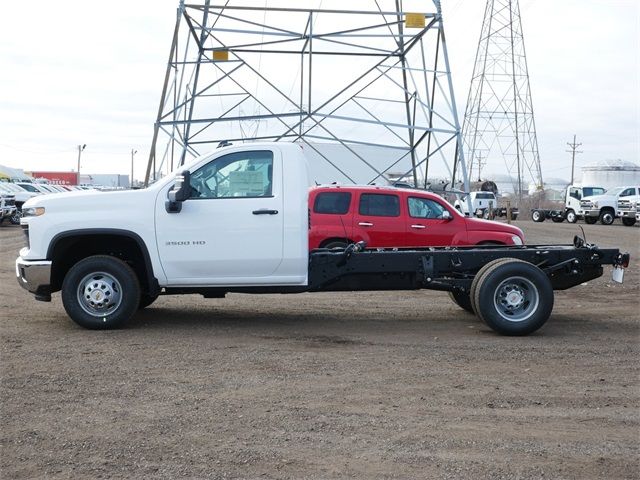 2024 Chevrolet Silverado 3500HD Work Truck