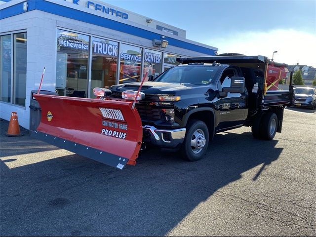 2024 Chevrolet Silverado 3500HD Work Truck