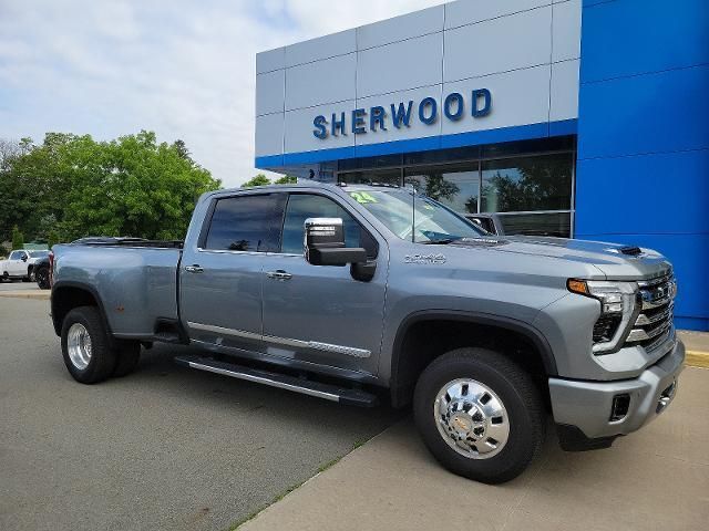 2024 Chevrolet Silverado 3500HD High Country