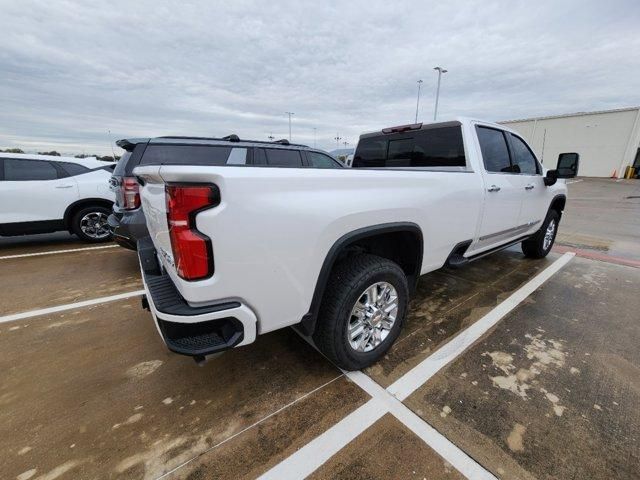 2024 Chevrolet Silverado 3500HD High Country