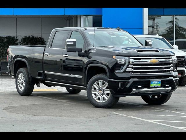 2024 Chevrolet Silverado 3500HD High Country