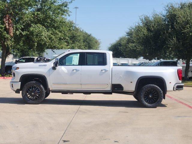 2024 Chevrolet Silverado 3500HD High Country