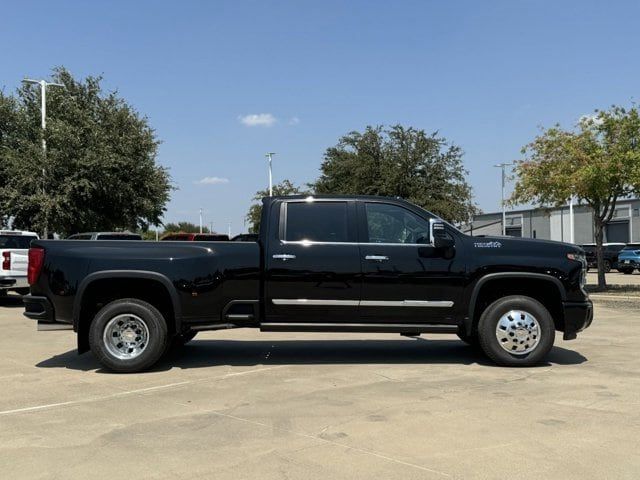 2024 Chevrolet Silverado 3500HD High Country