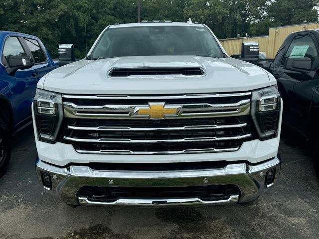 2024 Chevrolet Silverado 3500HD LTZ