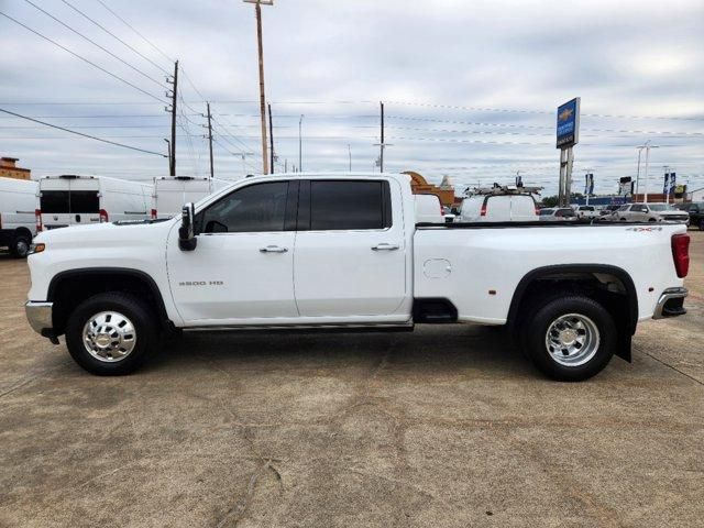 2024 Chevrolet Silverado 3500HD LTZ