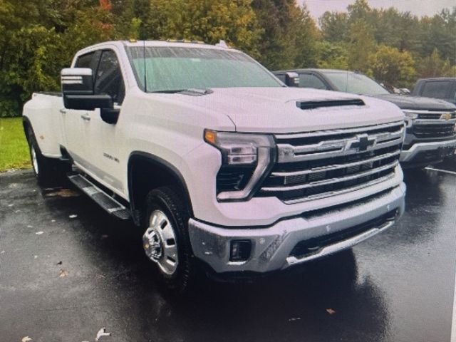 2024 Chevrolet Silverado 3500HD LTZ