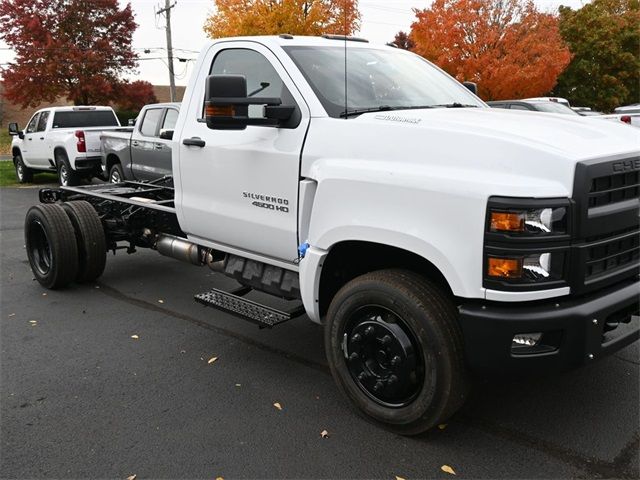 2024 Chevrolet Silverado MD Work Truck