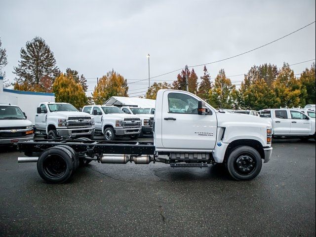 2024 Chevrolet Silverado MD Work Truck