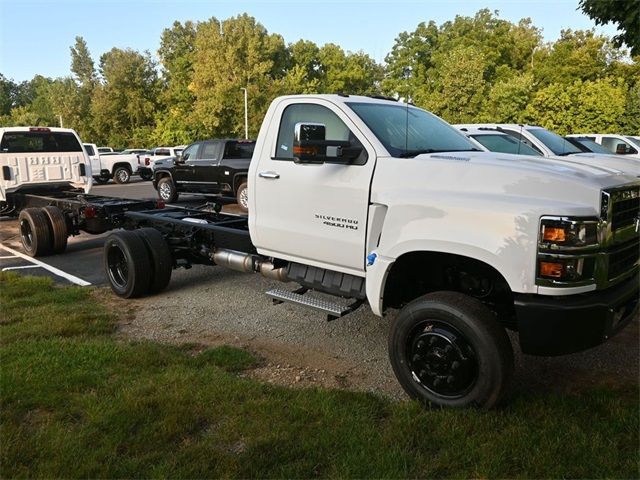 2024 Chevrolet Silverado MD Work Truck