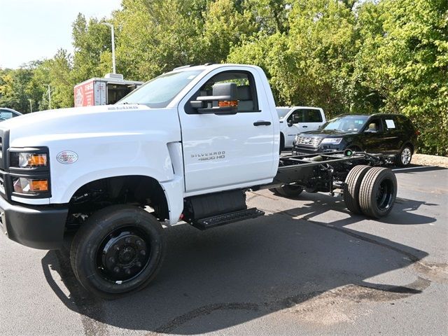 2024 Chevrolet Silverado MD Work Truck