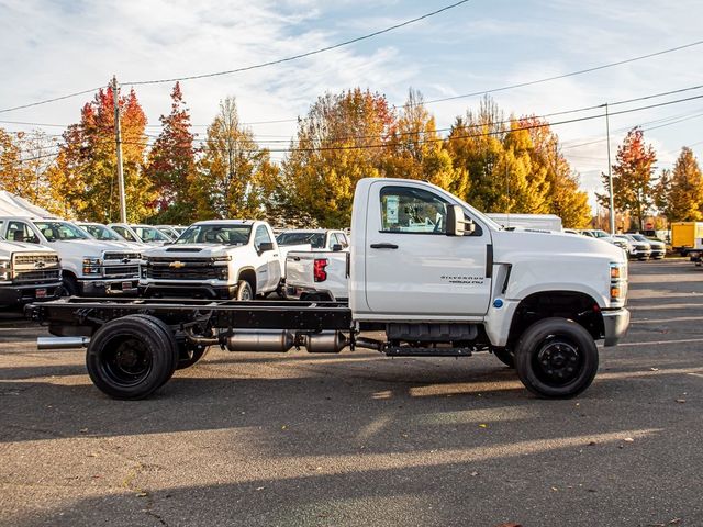 2024 Chevrolet Silverado MD Work Truck