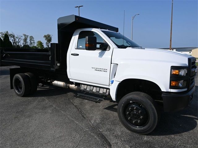 2024 Chevrolet Silverado MD Work Truck