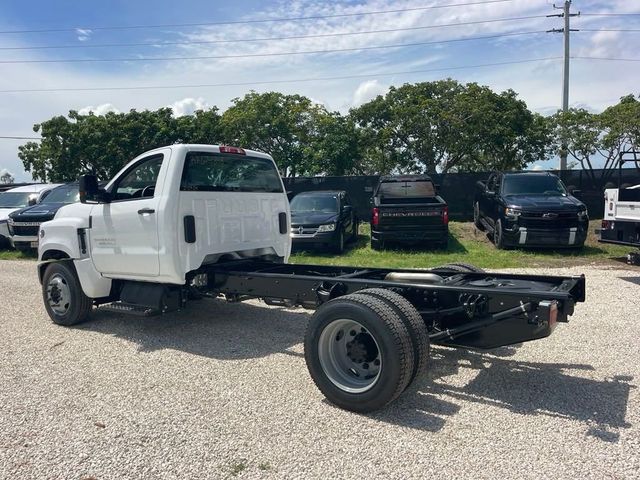 2024 Chevrolet Silverado MD Work Truck