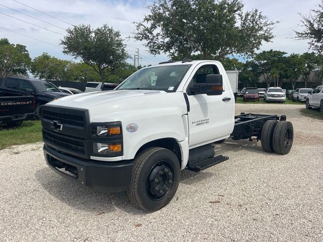 2024 Chevrolet Silverado MD Work Truck