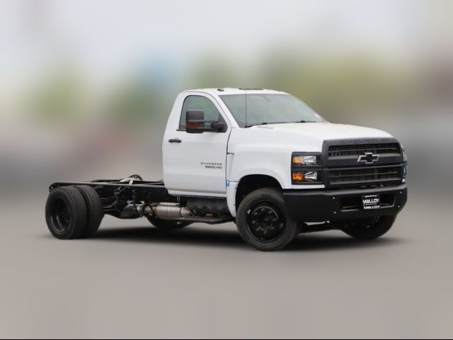 2024 Chevrolet Silverado MD Work Truck