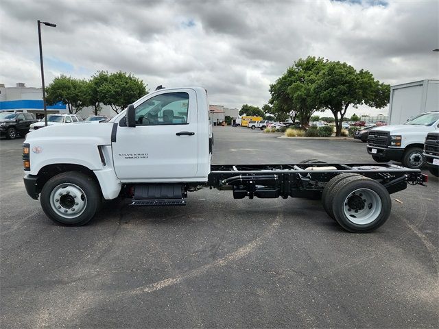 2024 Chevrolet Silverado MD Work Truck