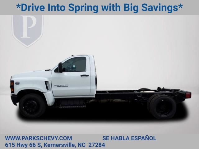 2024 Chevrolet Silverado MD Work Truck