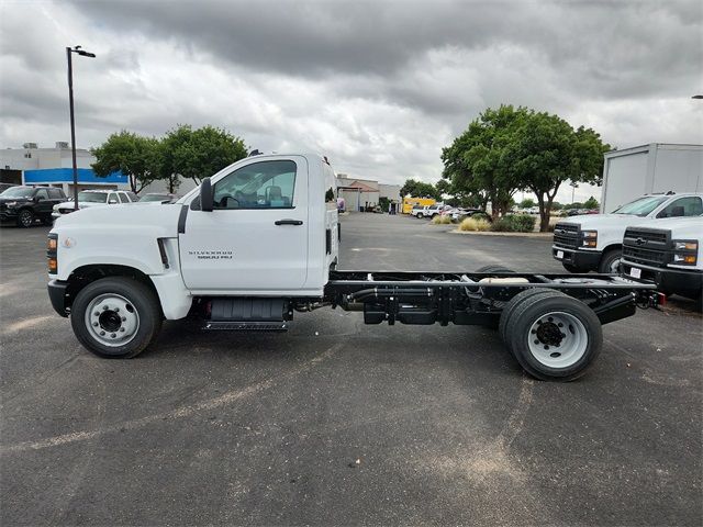 2024 Chevrolet Silverado MD Work Truck