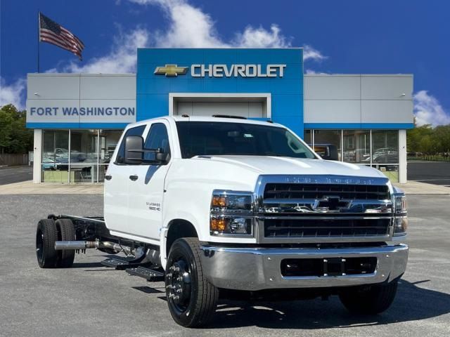 2024 Chevrolet Silverado MD Work Truck