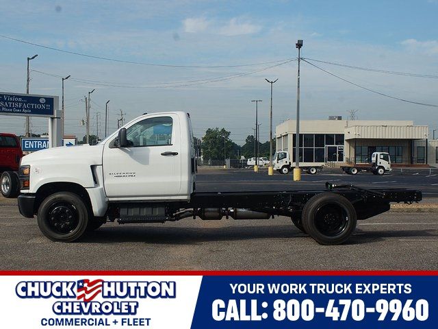 2024 Chevrolet Silverado MD Work Truck