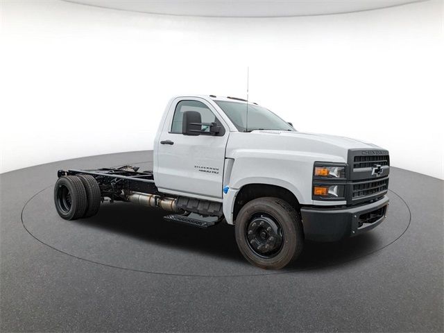 2024 Chevrolet Silverado MD Work Truck