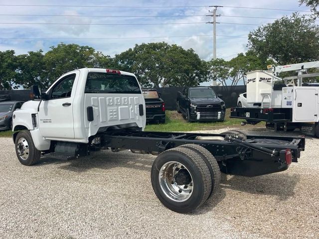 2024 Chevrolet Silverado MD Work Truck