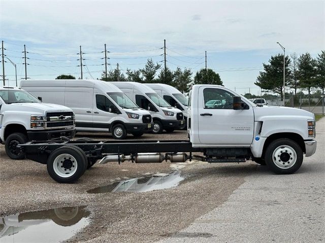 2024 Chevrolet Silverado MD Work Truck