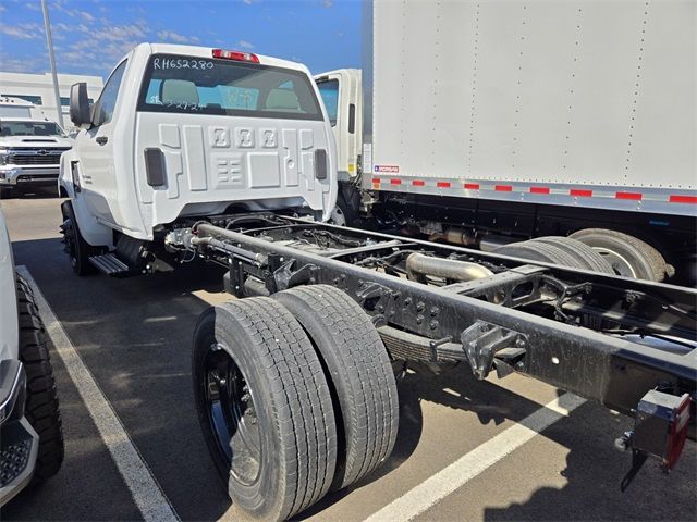 2024 Chevrolet Silverado MD Work Truck