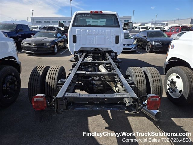 2024 Chevrolet Silverado MD Work Truck