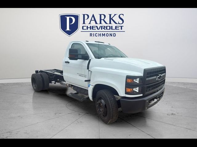 2024 Chevrolet Silverado MD Work Truck