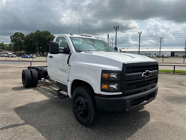 2024 Chevrolet Silverado MD Work Truck