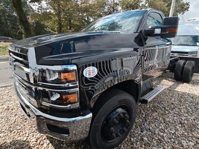 2024 Chevrolet Silverado MD Work Truck