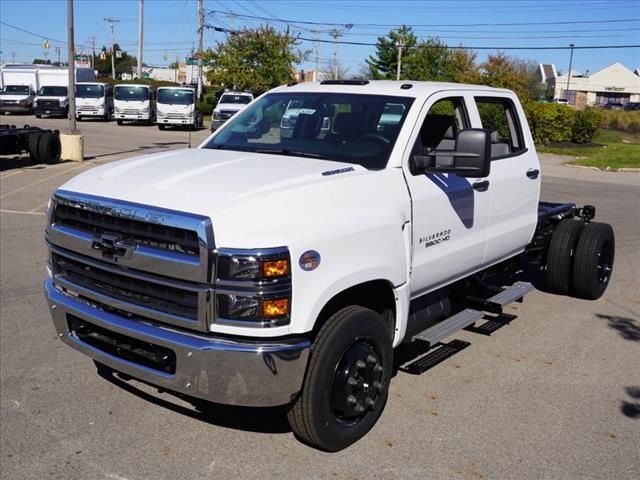 2024 Chevrolet Silverado MD Work Truck