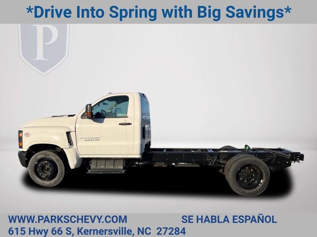 2024 Chevrolet Silverado MD Work Truck