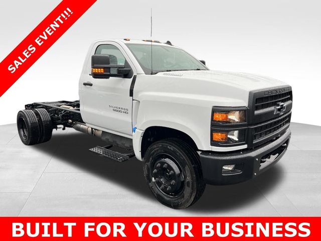 2024 Chevrolet Silverado MD Work Truck