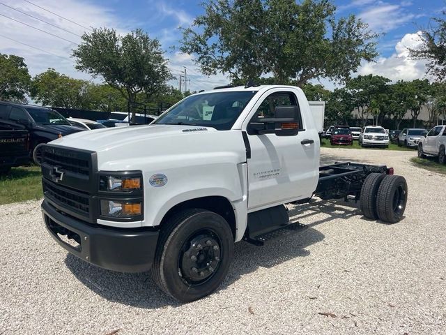 2024 Chevrolet Silverado MD Work Truck