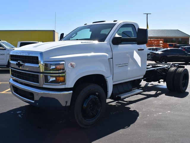 2024 Chevrolet Silverado MD Work Truck