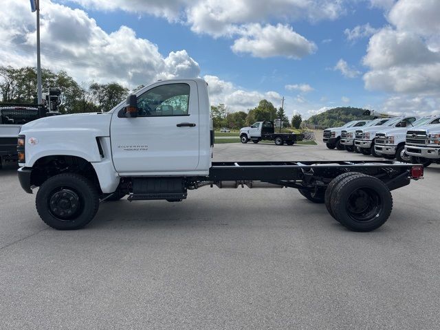 2024 Chevrolet Silverado MD Work Truck