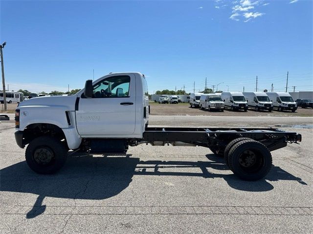 2024 Chevrolet Silverado MD Work Truck