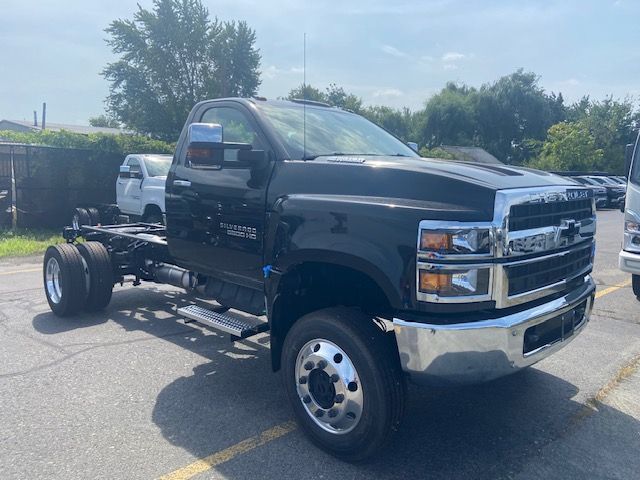 2024 Chevrolet Silverado MD Work Truck