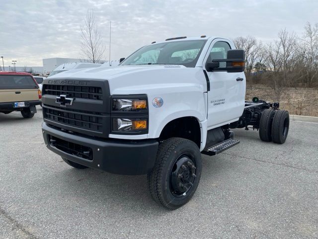 2024 Chevrolet Silverado MD Work Truck