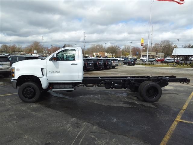 2024 Chevrolet Silverado MD Work Truck