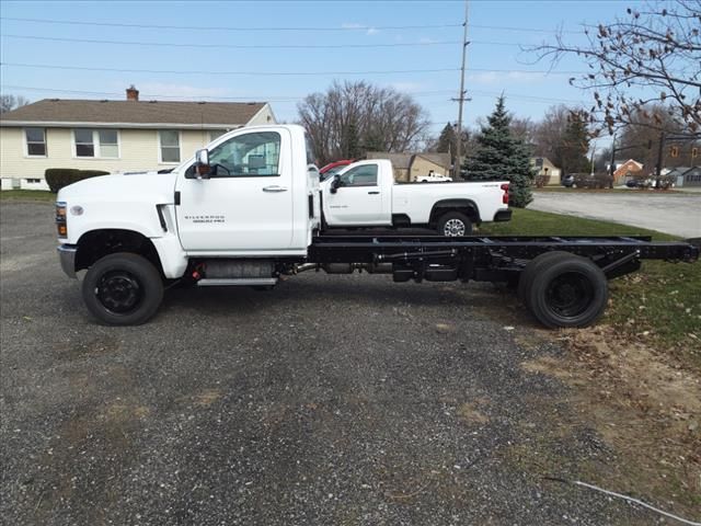 2024 Chevrolet Silverado MD Work Truck