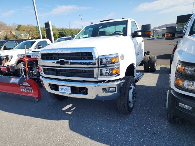 2024 Chevrolet Silverado MD Work Truck