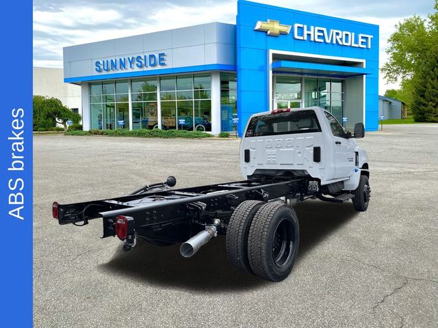 2024 Chevrolet Silverado MD Work Truck