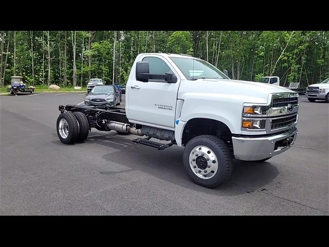 2024 Chevrolet Silverado MD Work Truck