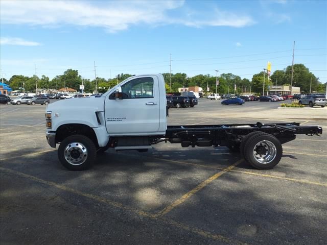 2024 Chevrolet Silverado MD Work Truck