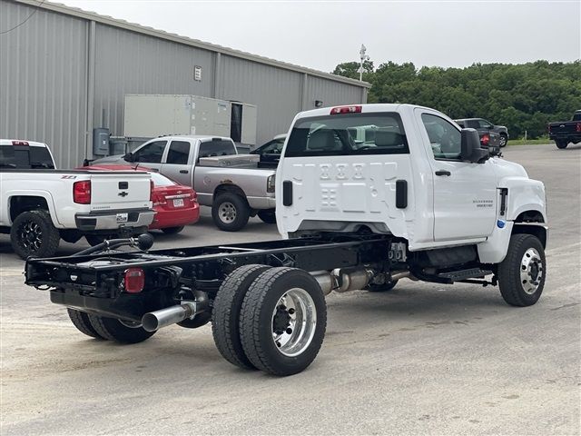 2024 Chevrolet Silverado MD Work Truck